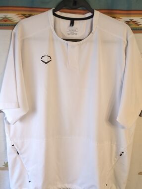 Men's White Short-Sleeve Athletic Tee - L